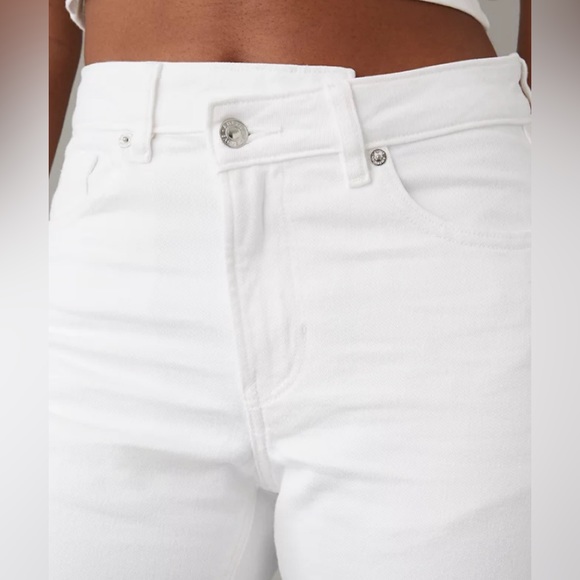 Real Good
AE Stretch Mom Jean - Picture 5 of 10